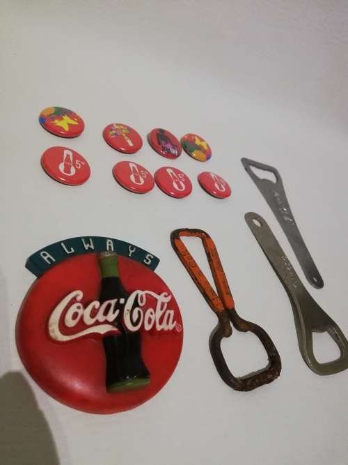 Job lot vintage coke items bid for!!!!!