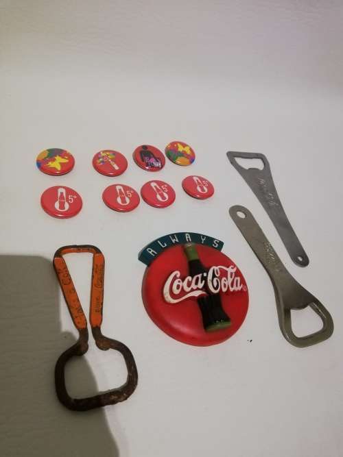 Job lot vintage coke items bid for!!!!!