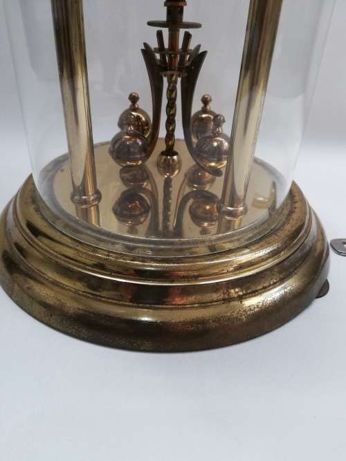 Kieninger and Obergfell Kundo Glass clock made in West Germany with key wind up!!!!