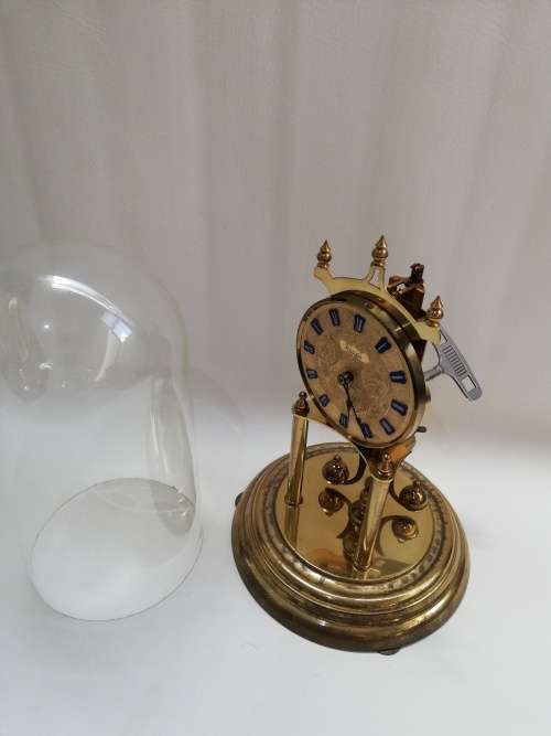 Kieninger and Obergfell Kundo Glass clock made in West Germany with key wind up!!!!