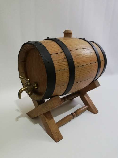 Wooden wine barrel with stand!!!!