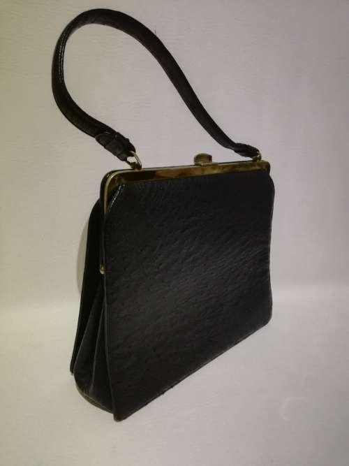 Beautiful ostrich leather bag!!!!