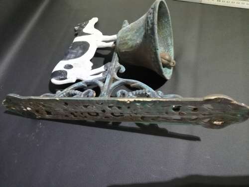 Beautiful large solid cast iron bell working wallmount piece!!!!!