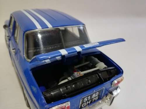 Original die cast Renault 8 Rally monte carlo scale 1:18 Silido!!!!!
