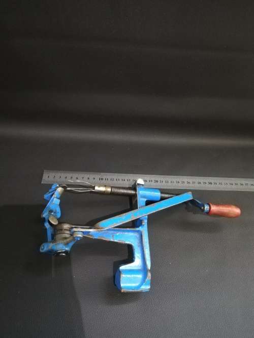 Vintage fruit peller!!!