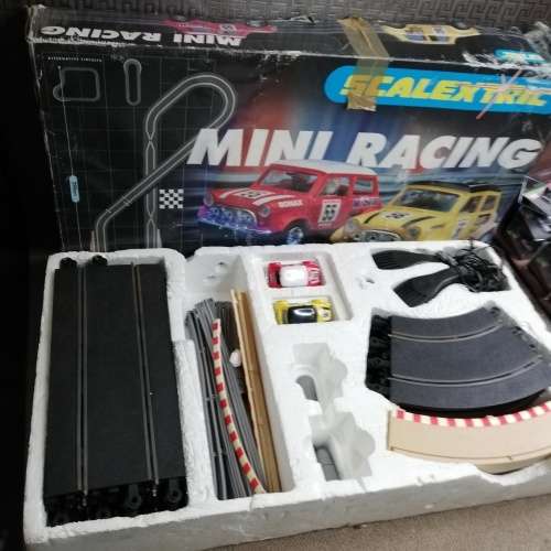 Super large Scalextric mini racing set not tested!!!!
