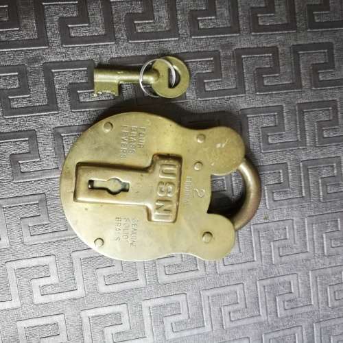 Rare USN lock made by W. BELL and Sons Ltd Philadelphia looks works with key!!!!