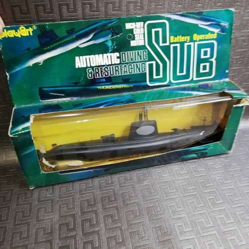 Playarts submerine batter operated not tested!!!!