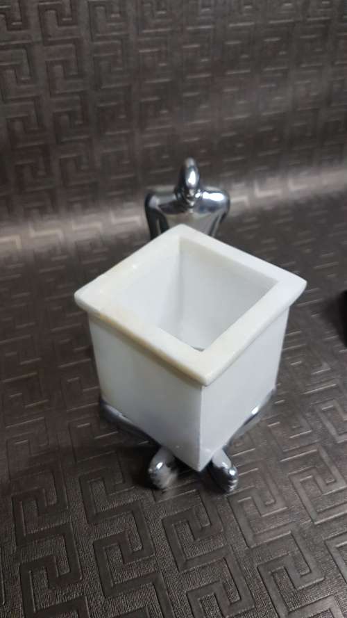 STUNNING CARROL BOYES DISPLAY PIECE!!!!!