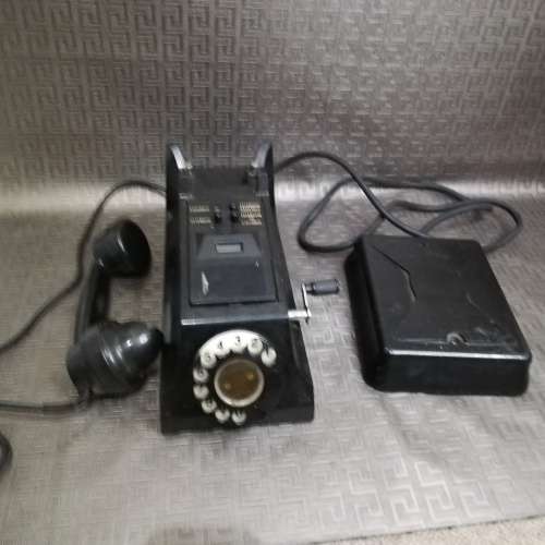 Vintage large Telephone set not tested!!!!