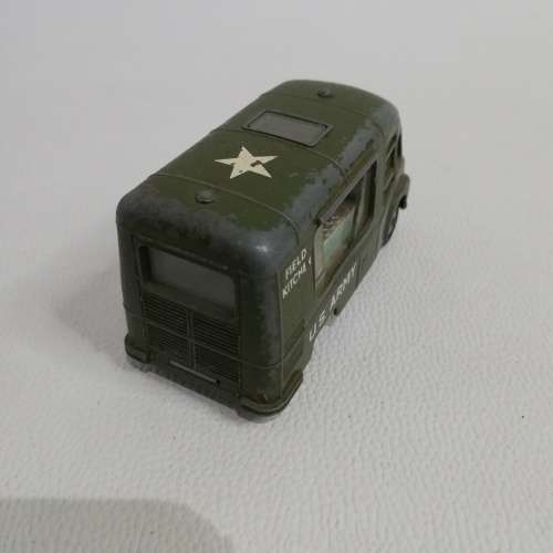 RARE CORGI TOYS Smiths Karrier van!!!