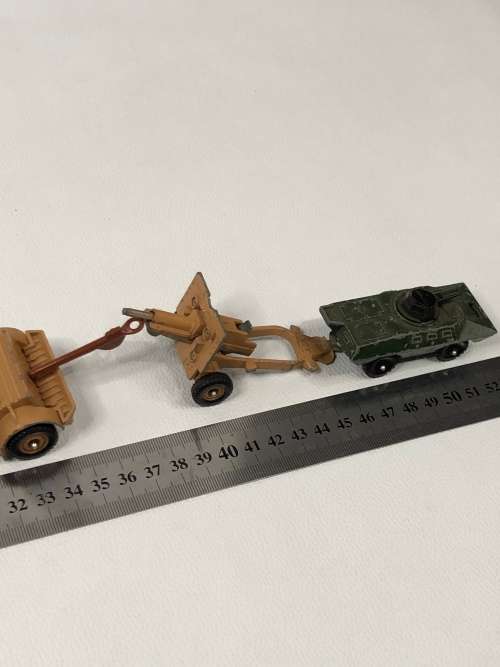 6 VINTAGE CORGI TOYS BID FOR  ALL !!!!!