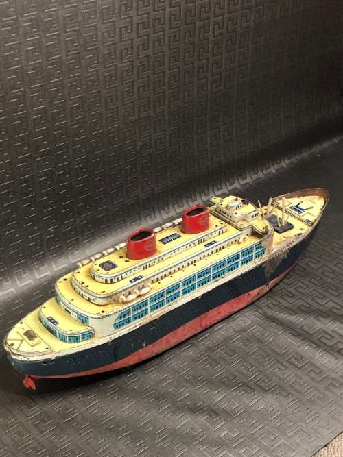 RARE 56cm LARGE SHIP MADE IN JAPAN  TIN TOY !!!!!