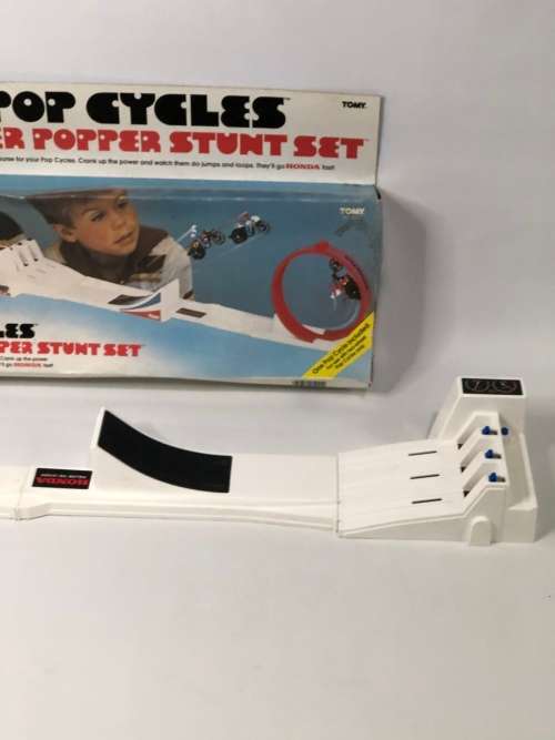 RARE TOMY POP CYCLES TRACK IN BOX WORKING!!!!!!