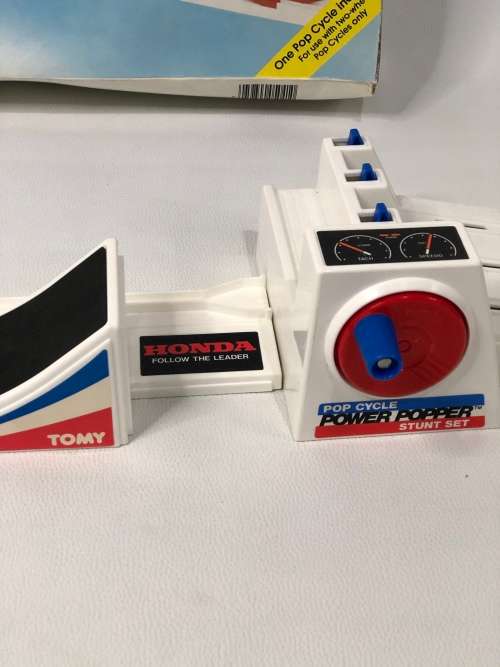 RARE TOMY POP CYCLES TRACK IN BOX WORKING!!!!!!