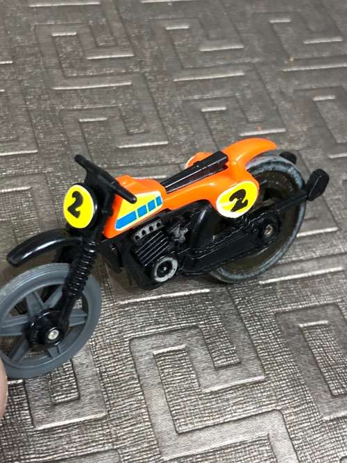 Vintage TOMY POP CYCLES BIKE WITH FIGURE !!!