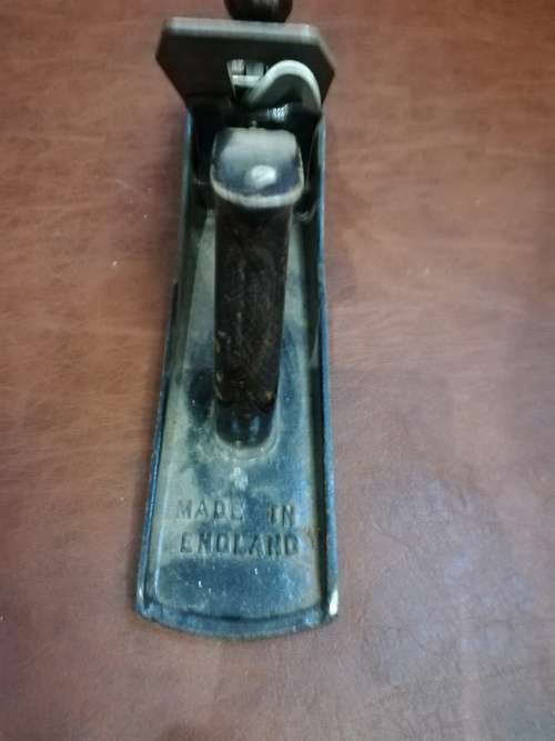 Large VINTAGE WOODEN PLAIN MADE IN ENGLAND NO 5!!!!!