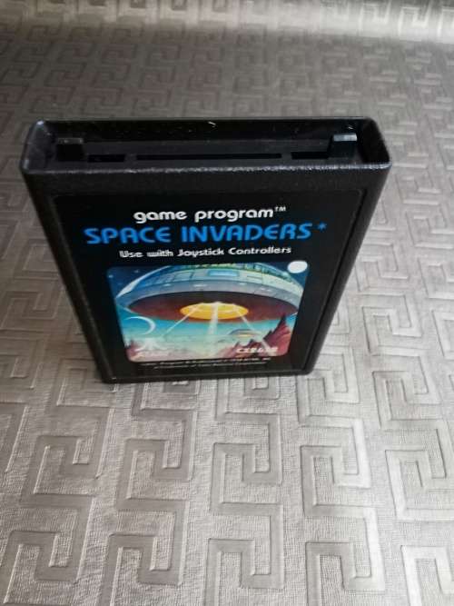 Atari 2600 space invaders!!
