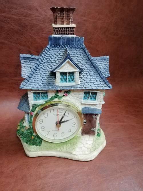 Napoleon quarts large house clock. Working!!!