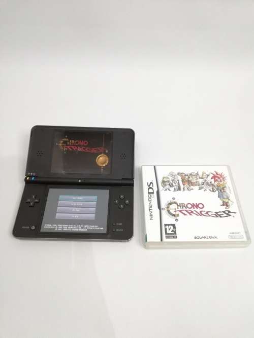 NINTENDO DS XL WORKING 100% TESTED WITH 1 GAME NO CHARGER!!!!!