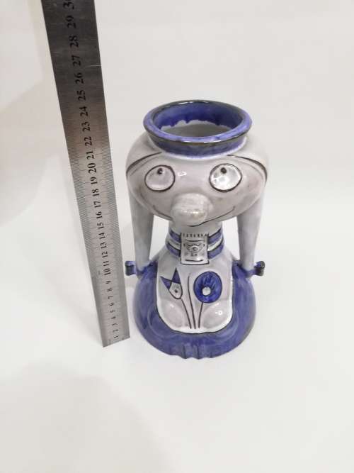 Beautiful Austria Pottery 24cm tall!!!!