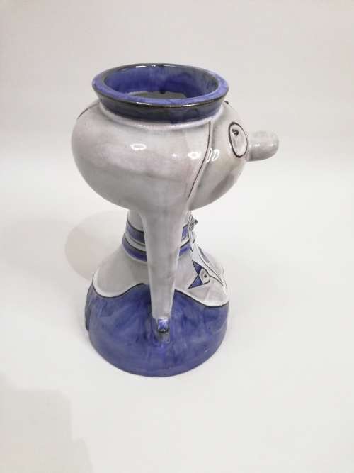 Beautiful Austria Pottery 24cm tall!!!!