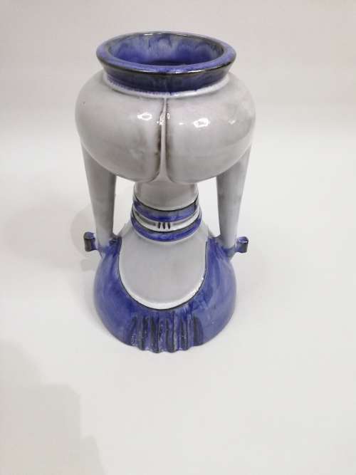 Beautiful Austria Pottery 24cm tall!!!!