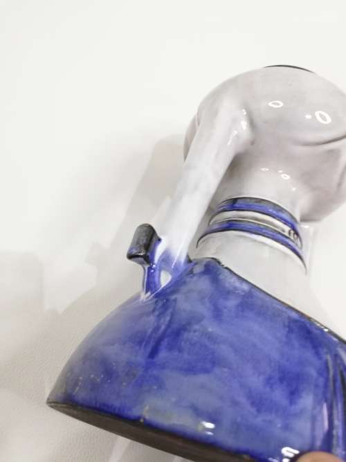 Beautiful Austria Pottery 24cm tall!!!!