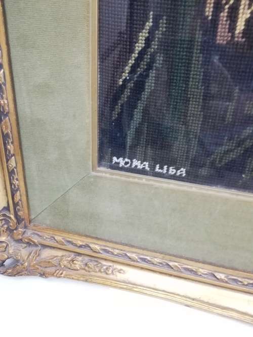 Absolutely stunning Mona Lisa tapestry with solid gold wooden frame size 67cm x 77cm!!!!