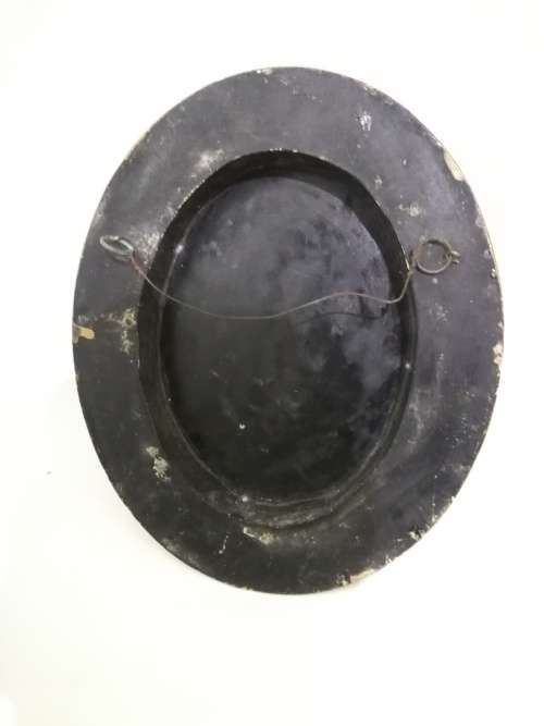 Beautiful vintage wall plagues highly detailed!!!!