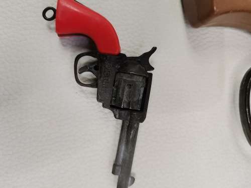 Large Collection of vintage klap guns as found bod for all!!!!!