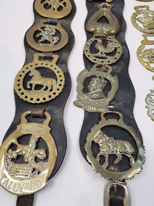 Collection of brass pieces bod for all!!!!