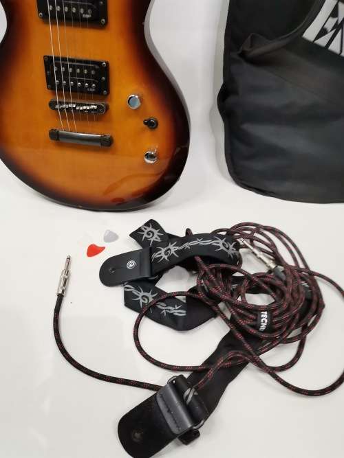 ESP ELECTRIC GUITAR EC-10 WORKING!!!!