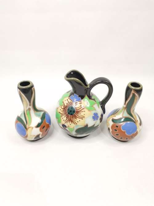 Beautiful Gouda Styled vasses bid for all!!!