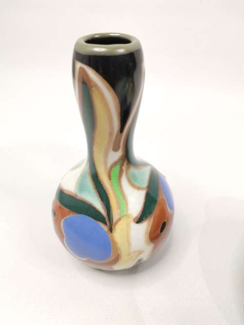 Beautiful Gouda Styled vasses bid for all!!!