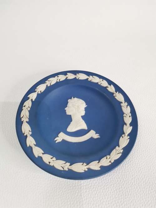Beautiful Wedgewood plat!!!