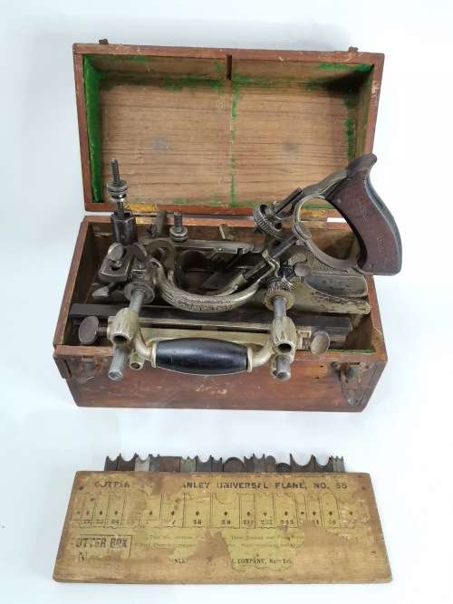 SUPER RARE ANTIQUE PLAINER STANLEY NO 55 IN CASE COMPLETE WITH CUTTING BLADES!!!!