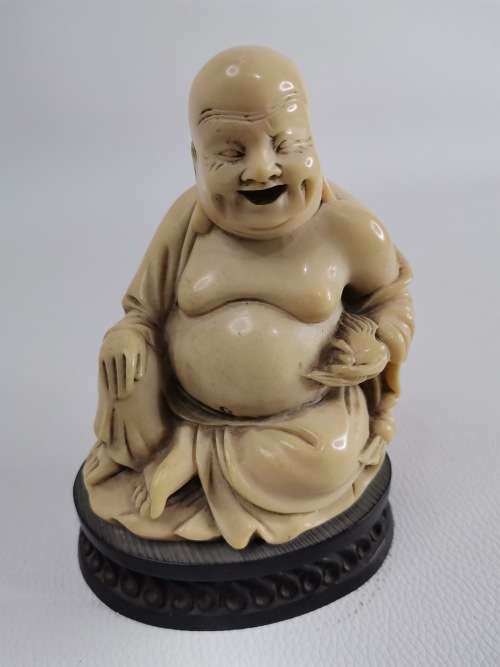 Beautiful highly detailed budah with stamp at the bottom!!!!