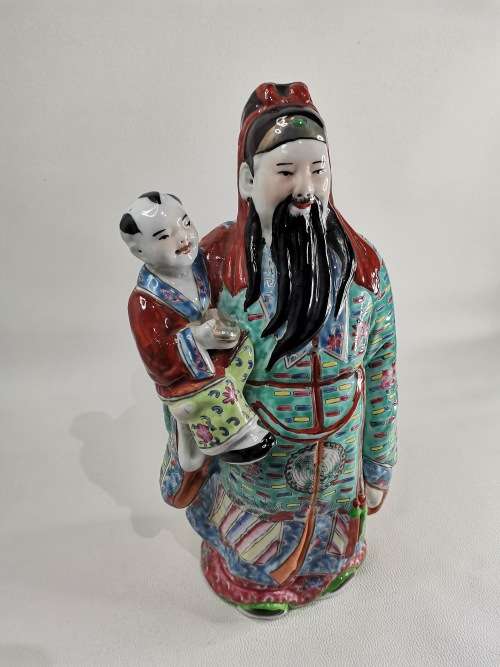 LARGE HIGHLY DETAILED CHINESE 34CM LARGE FIGURE NOT DAMAGED!!!!