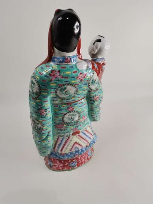 LARGE HIGHLY DETAILED CHINESE 34CM LARGE FIGURE NOT DAMAGED!!!!