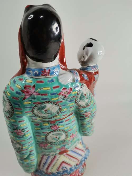 LARGE HIGHLY DETAILED CHINESE 34CM LARGE FIGURE NOT DAMAGED!!!!