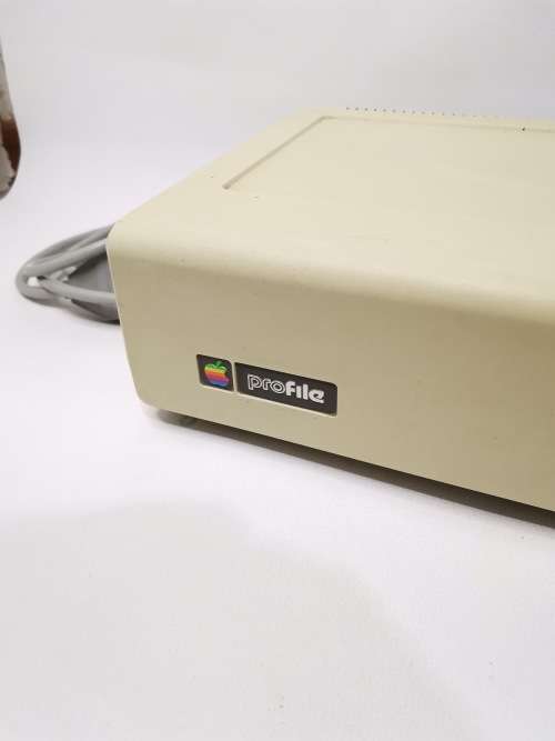 RARE VINTAGE APPLE PROFILE NOT TESTED!!!