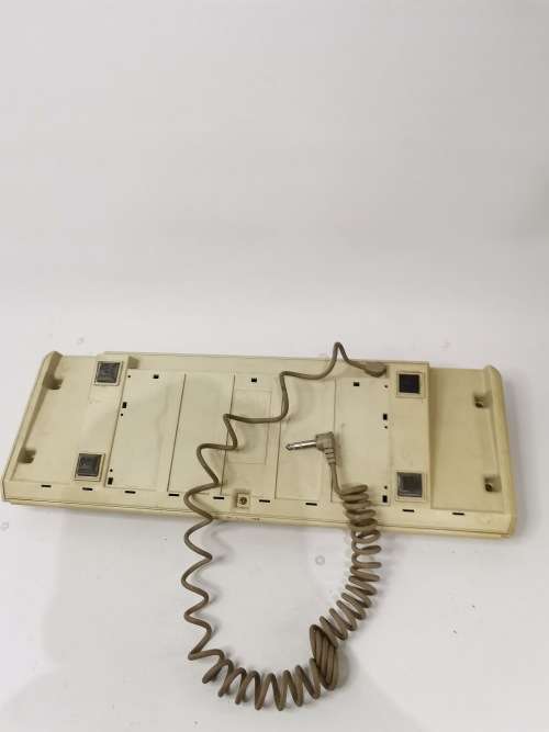 VINTAGE APPLE KEYBOARD NOT TESTED!!!