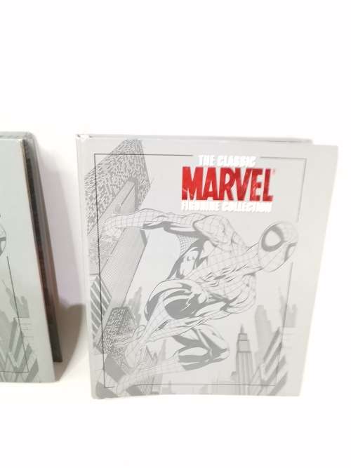 MARVEL FIGURINES COLLECTION BOOKs 1 TO 31 IN BOTH FOLDERS BID FOR ALL!!!!