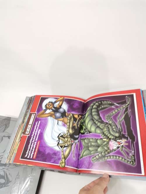 MARVEL FIGURINES COLLECTION BOOKs 1 TO 31 IN BOTH FOLDERS BID FOR ALL!!!!