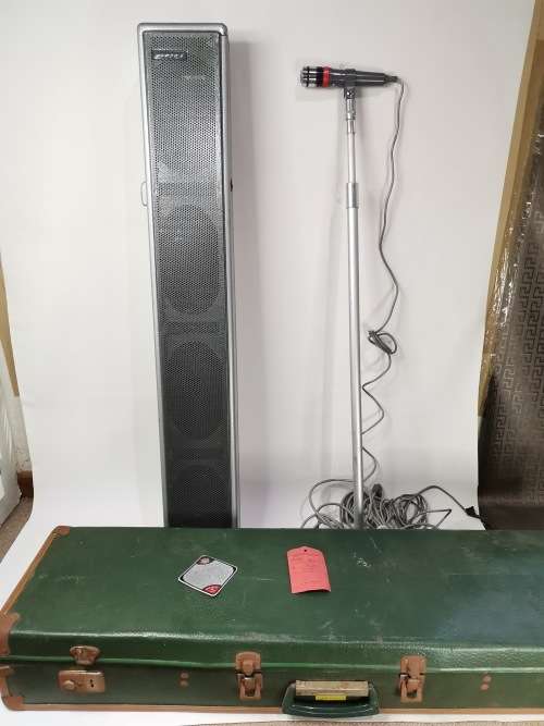 SUPER RARE VINTAGE GELOSO 3121 PORTABLE PUBLIC ADDRESS SYSTEM FROM THE 1966 - 1970 NOT TESTED
