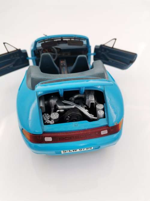 LARGE PORSCHE DIE CAST SCALE 1/18 HIGHLY DETAILED!!!!