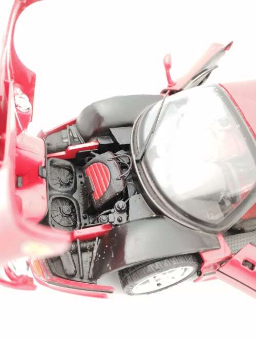 FERRARI F50 ORIGINAL DIE CAST LARGE HIGHLY DETAILED DISPLAY PIECE SCALE 1/18!!!!