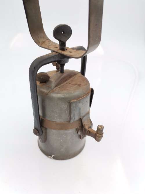 CRESSTELLA PREMIUM LAMP MADE I ENGLAND!!!