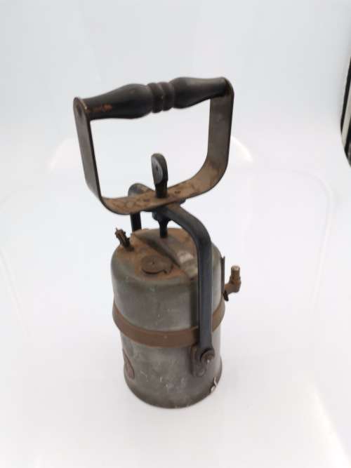 CRESSTELLA PREMIUM LAMP MADE I ENGLAND!!!